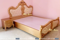 mau-giuong-tan-co-dien-2020-214