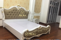 mau-giuong-tan-co-dien-2020-219