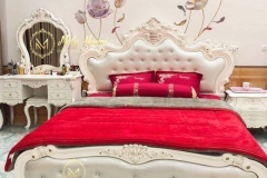 mau-giuong-tan-co-dien-2020-237