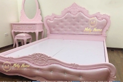 mau-giuong-tan-co-dien-2021-131