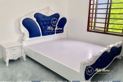 mau-giuong-tan-co-dien-2021-132