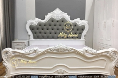 mau-giuong-tan-co-dien-2021-141