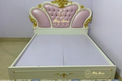 mau-giuong-tan-co-dien-2022-28