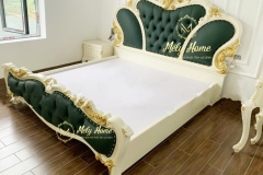 mau-giuong-tan-co-dien-2022-31