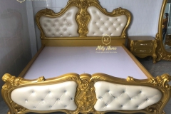 mau-giuong-tan-co-dien-2022-8