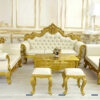 Bộ sofa tân cổ điển phân khúc giá rẻ gồm 1 văng dài 2m2, 2 ghế đơn 1m, bàn trà 1m2, 2 đôn nhỏ, khung phun màu vàng sang trọng
