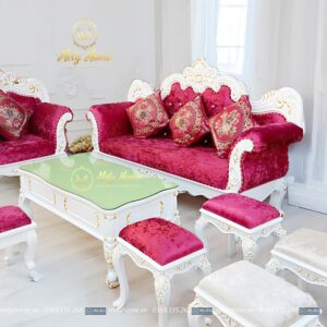 Bộ sofa hoàng gia giá rẻ gồm 1 văng dài 2m2, 1 ghế đơn 1m, bàn trà 1m2 và 3 đôn nhỏ, khung phun màu trắng, bọc nhung màu đỏ rực rỡ