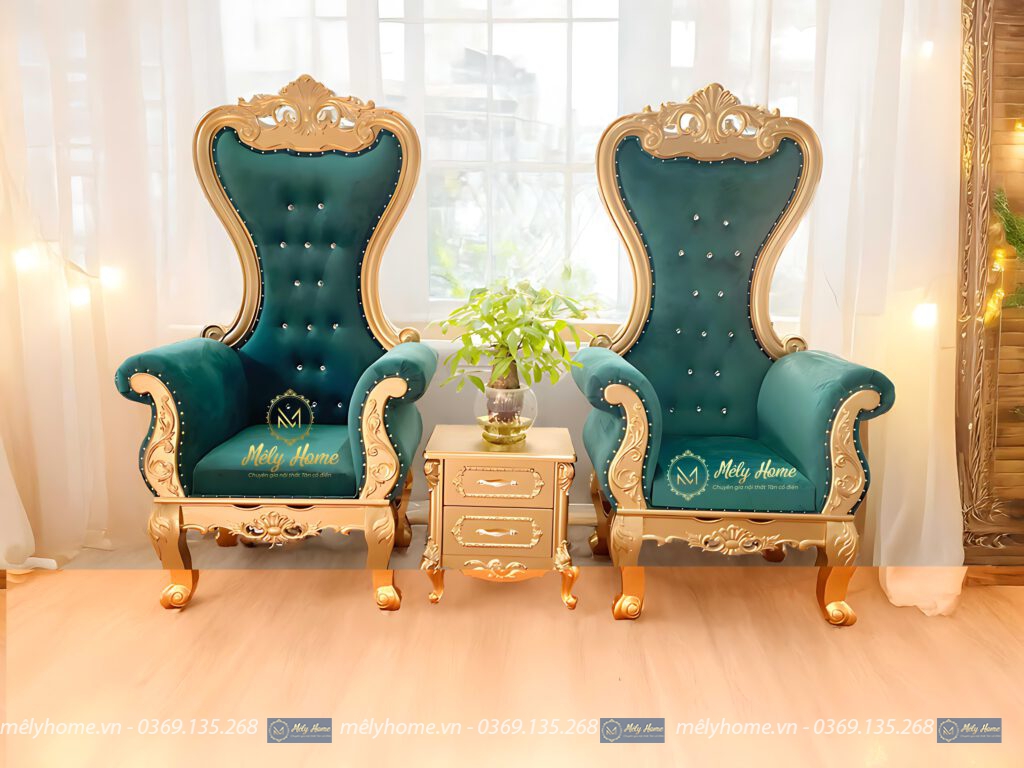 Bộ ghế nữ hoàng phong cách tân cổ điển, gỗ MDF, gồm 2 ghế khung vàng, bọc nhung màu xanh, kích thước 90cmx1m5, táp màu vàng